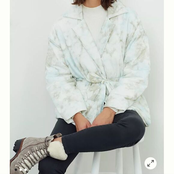 Blank NYC puffer wrap jacket - Picture 1 of 12